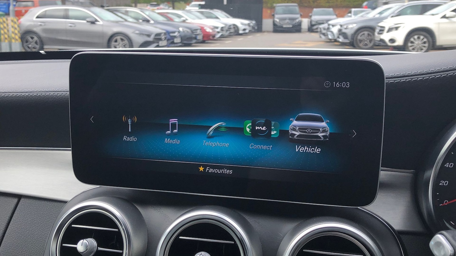 Used Mercedes-Benz C Class 2019 for sale - 76413632: Photo 31