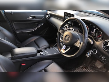 Used Mercedes-Benz A-Class 2016 for sale - 77049367: Photo