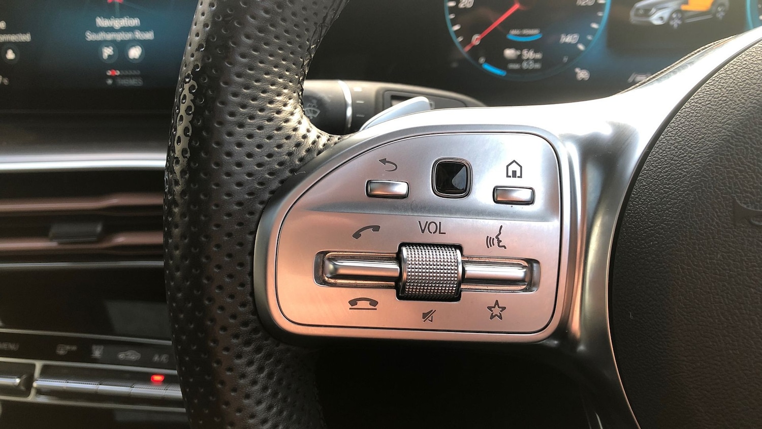 Used Mercedes-Benz EQC 2023 for sale - 77275155: Photo 19