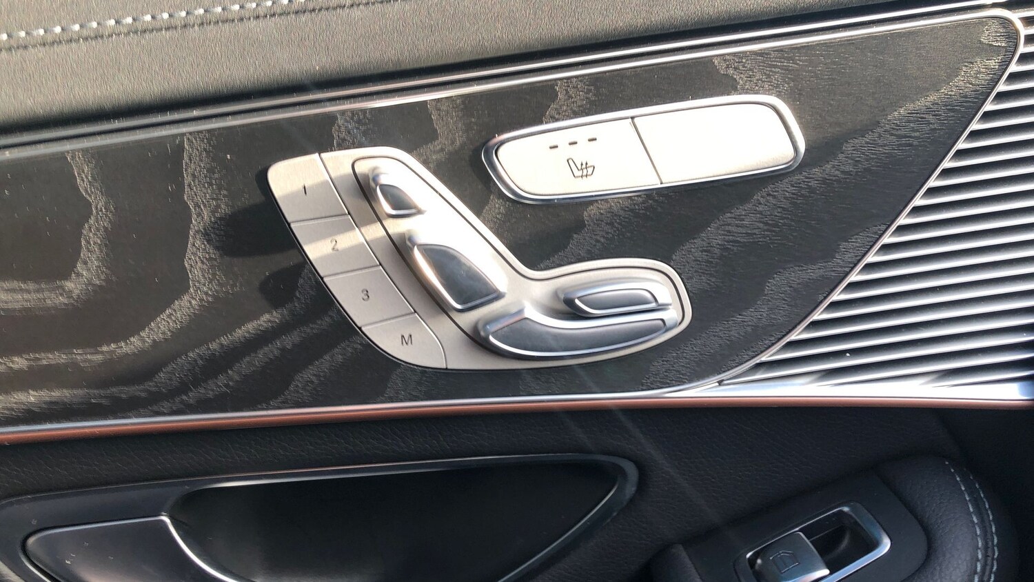 Used Mercedes-Benz EQC 2023 for sale - 77275155: Photo 23