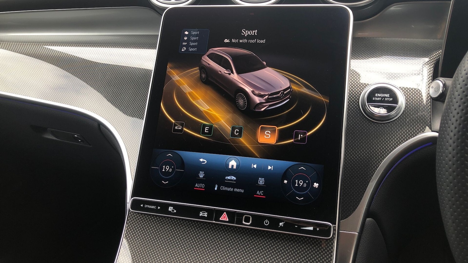 Used Mercedes-Benz GLC 2024 for sale - 76413617: Photo 25