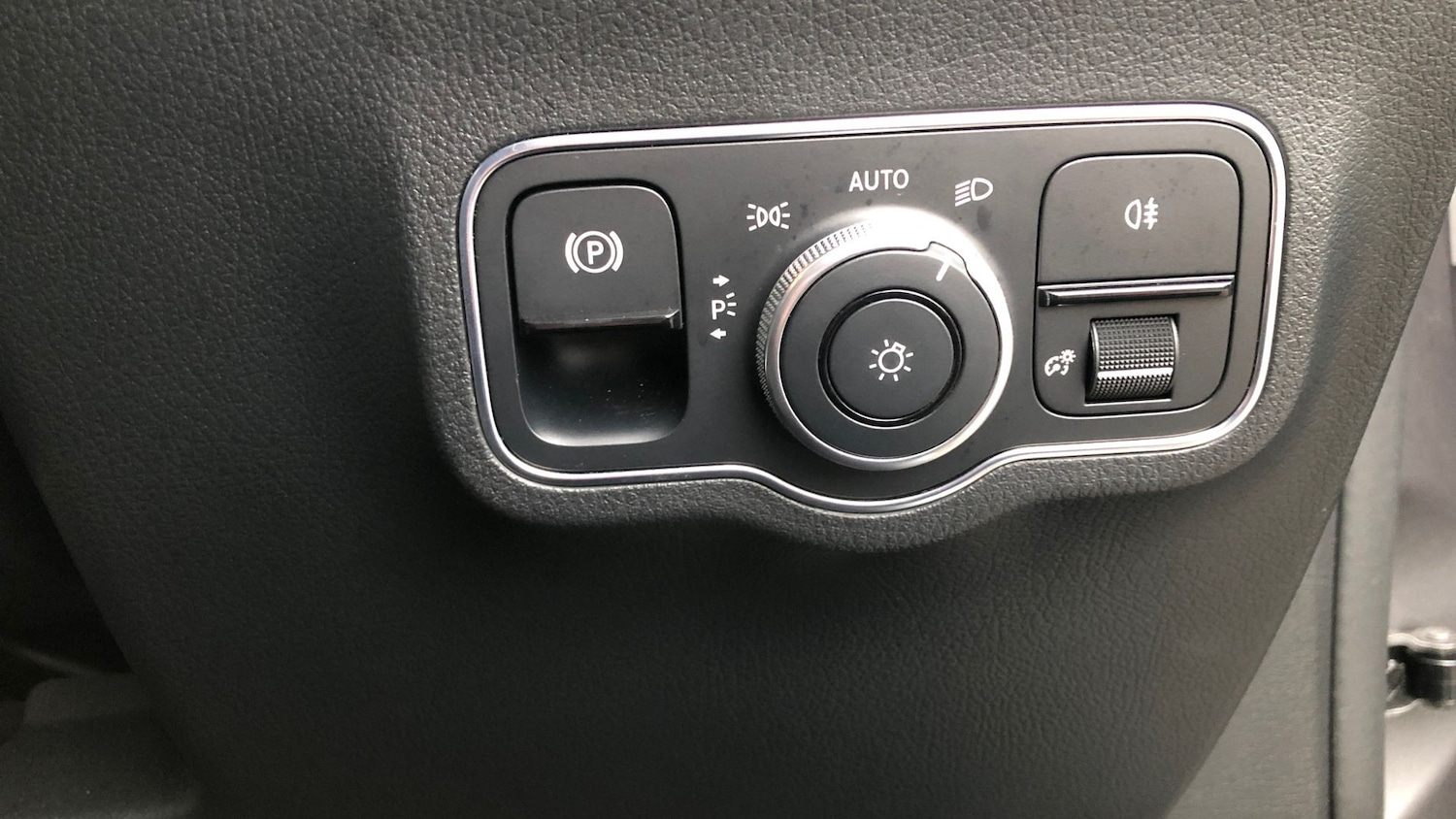 Used Mercedes-Benz EQA 2021 for sale - 76949464: Photo 37