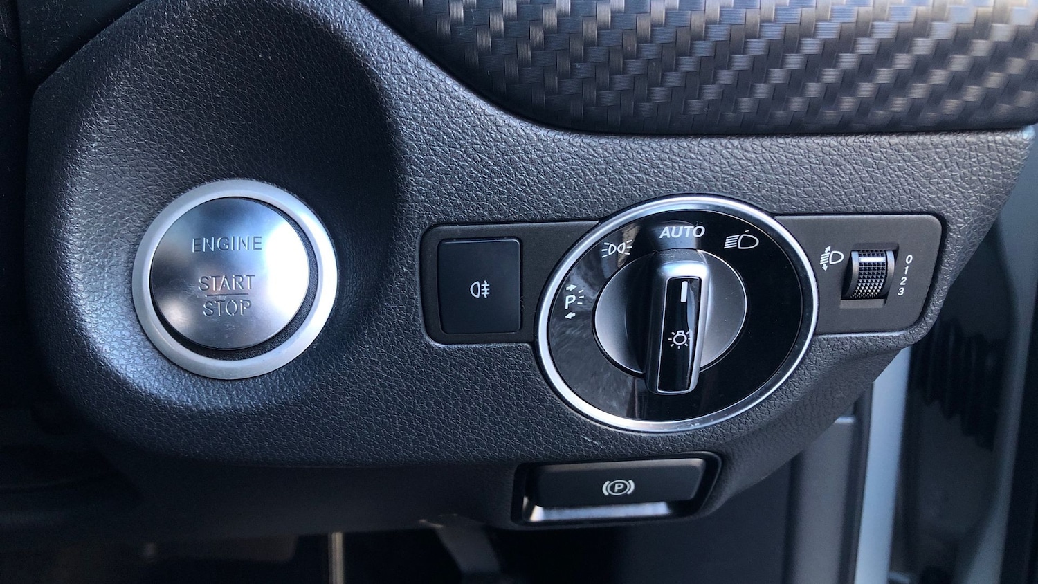 Used Mercedes-Benz A-Class 2017 for sale - 77408812: Photo 31