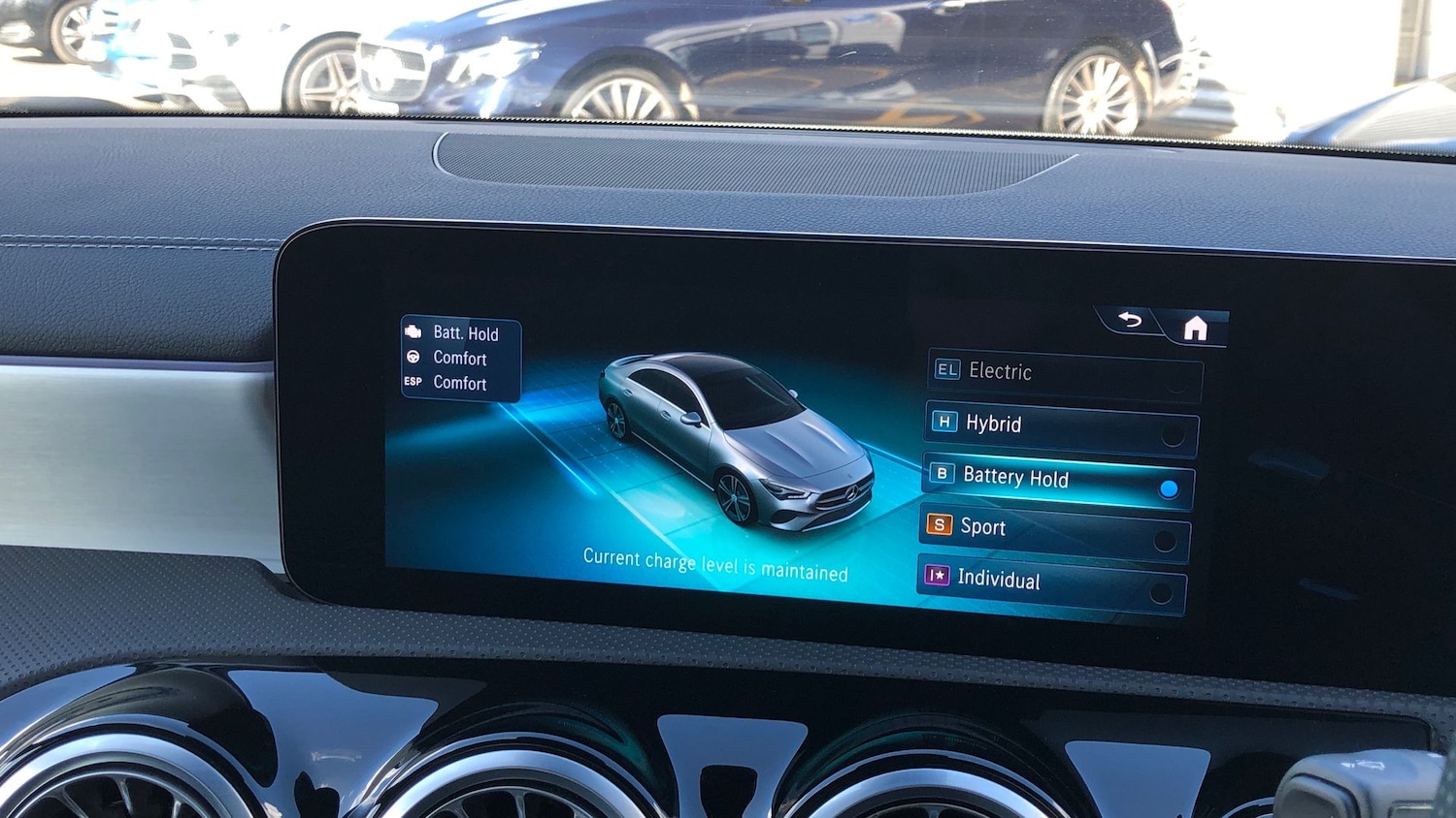 Used Mercedes-Benz CLA 2024 for sale - 76413589: Photo 36