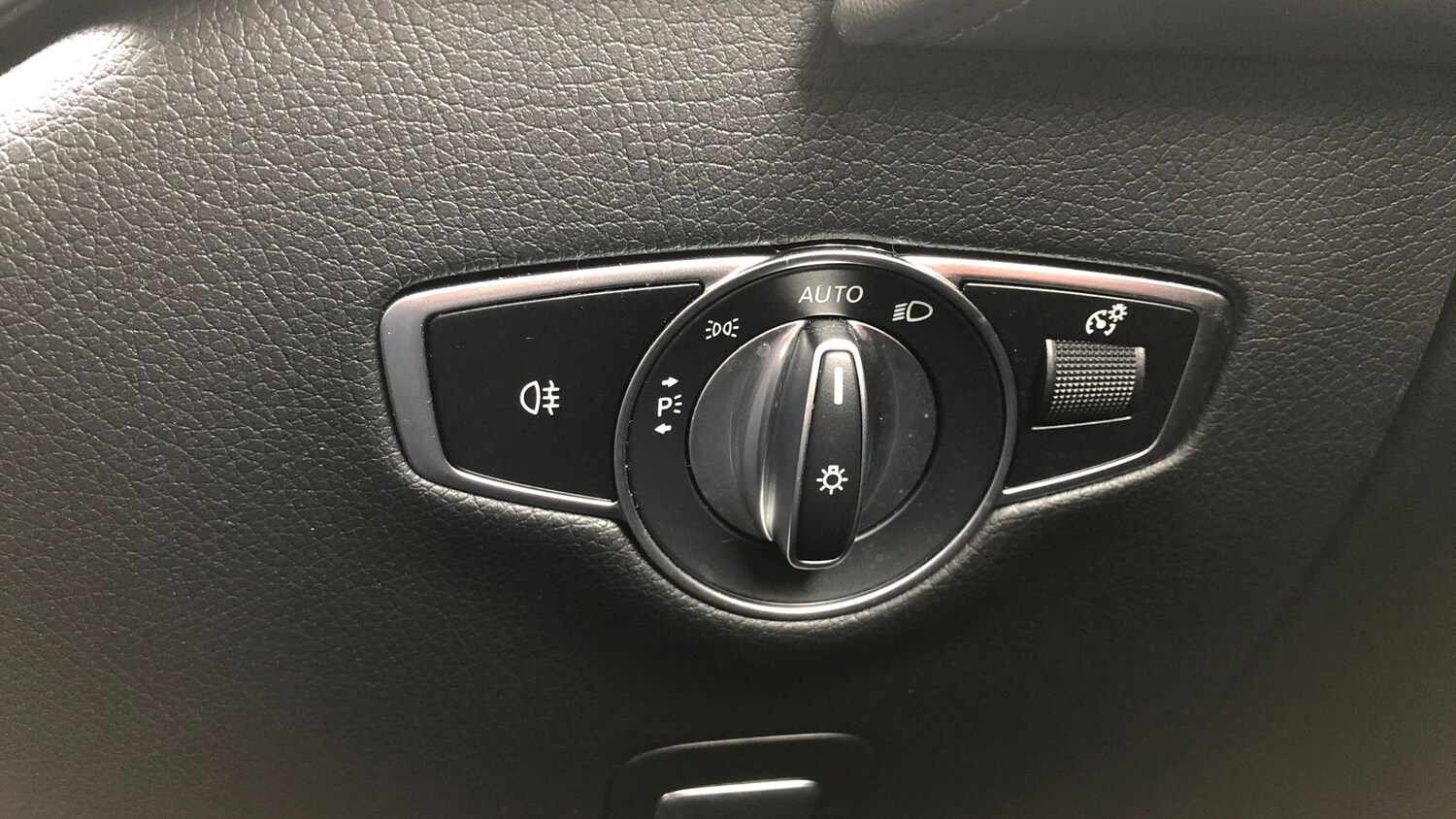 Used Mercedes-Benz EQC 2022 for sale - 76413554: Photo 27