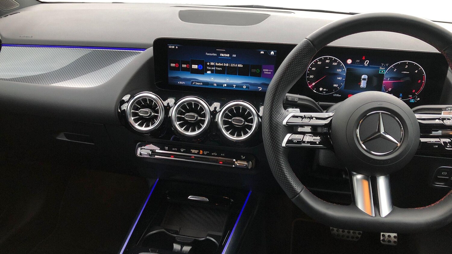 Used Mercedes-Benz GLA 2023 for sale - 76413455: Photo 10