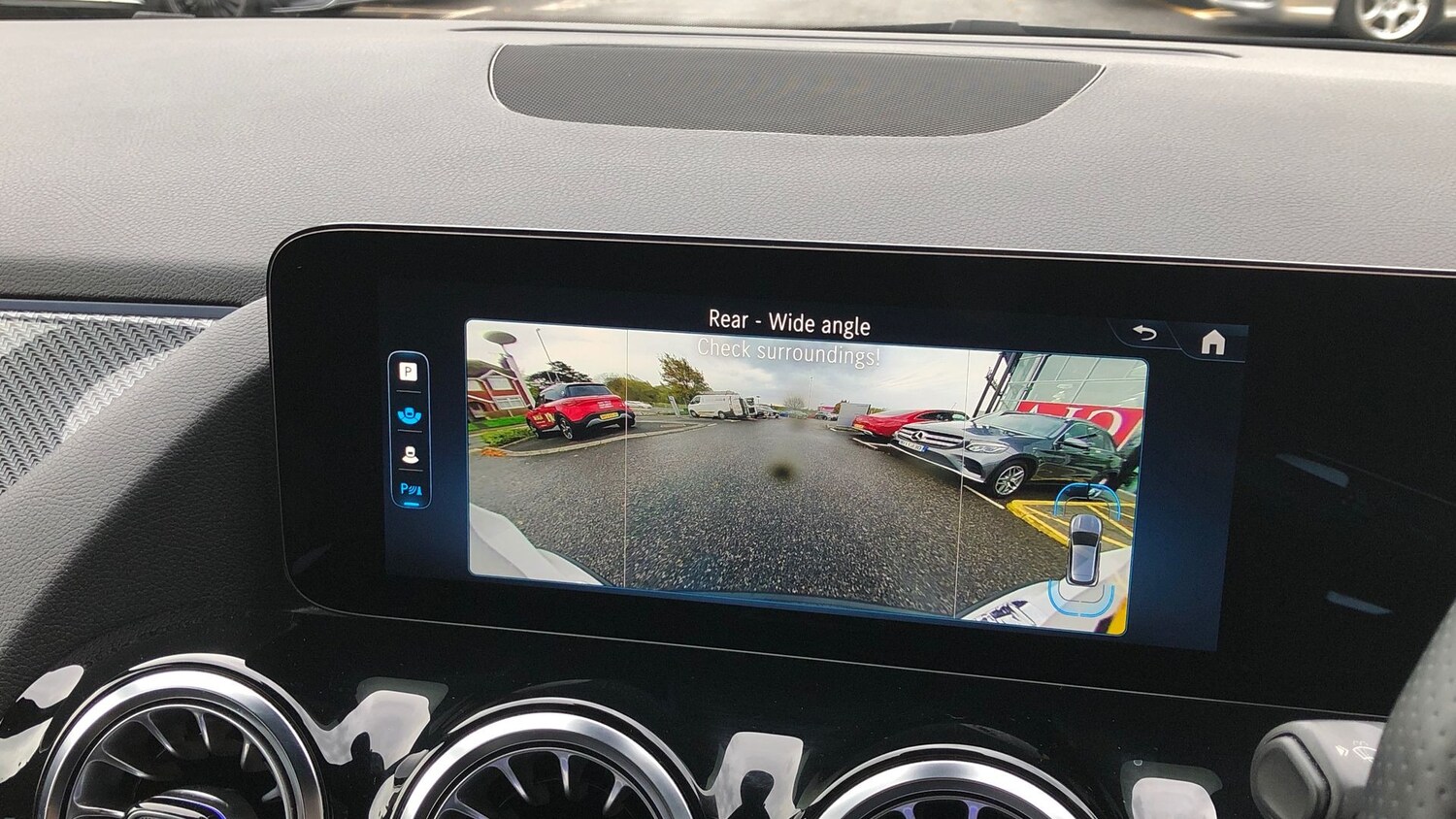 Used Mercedes-Benz GLA 2023 for sale - 76413455: Photo 38