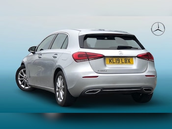 2019 (19) - A 180 SPORT D AUTO 5-Door