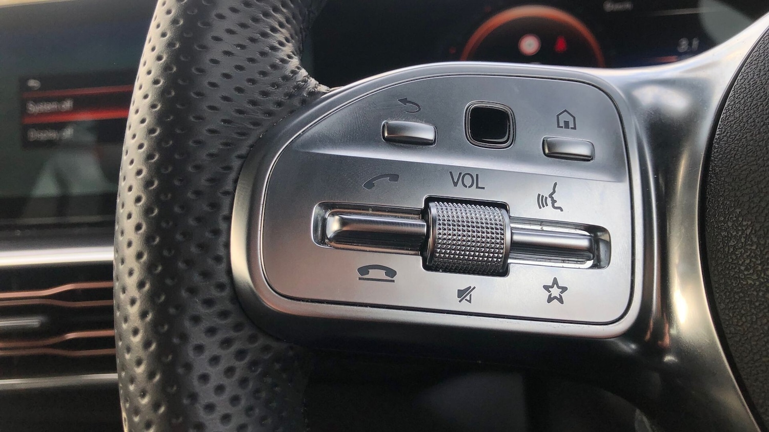 Used Mercedes-Benz EQC 2022 for sale - 76413435: Photo 19