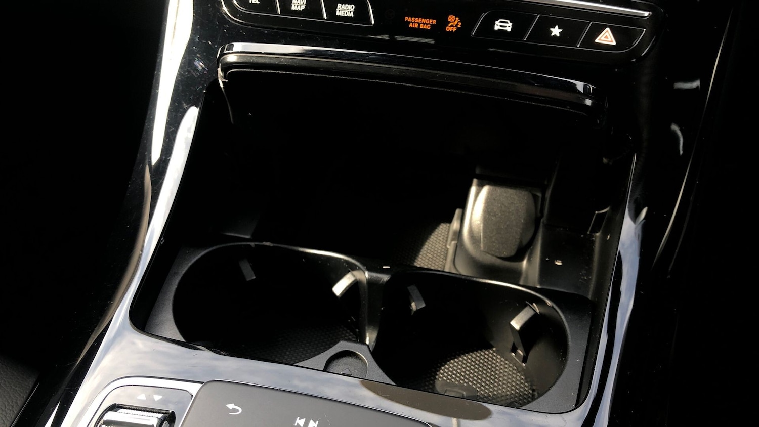 Used Mercedes-Benz EQC 2022 for sale - 76413435: Photo 33