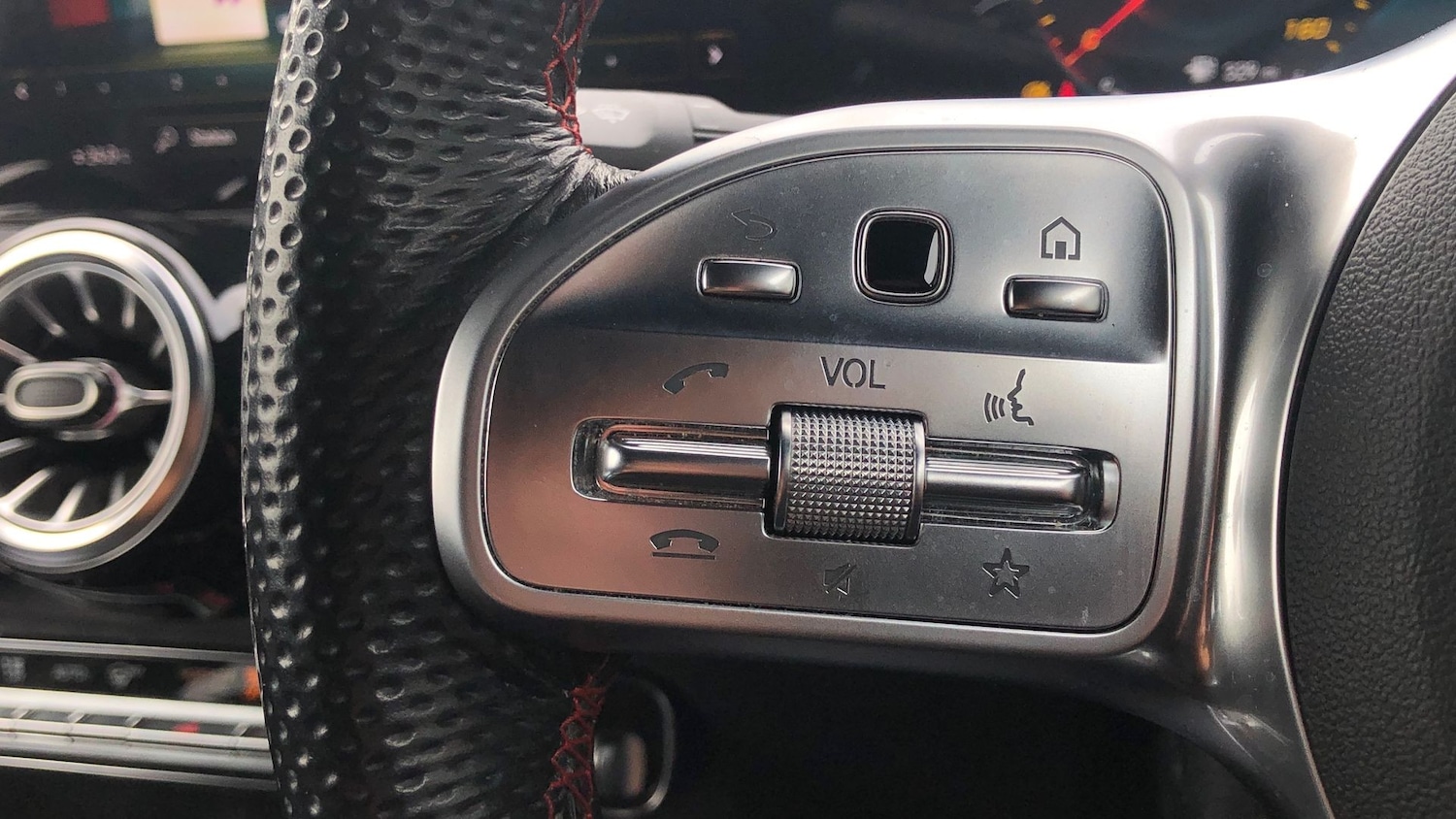 Used Mercedes-Benz GLB 2022 for sale - 76413505: Photo 19