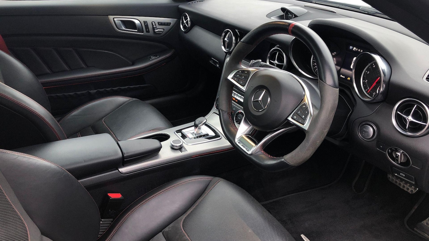 Used Mercedes-Benz SLC 2019 for sale - 76413524: Photo 3