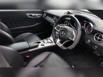 Used Mercedes-Benz SLC 2019 for sale - 76413524: Photo