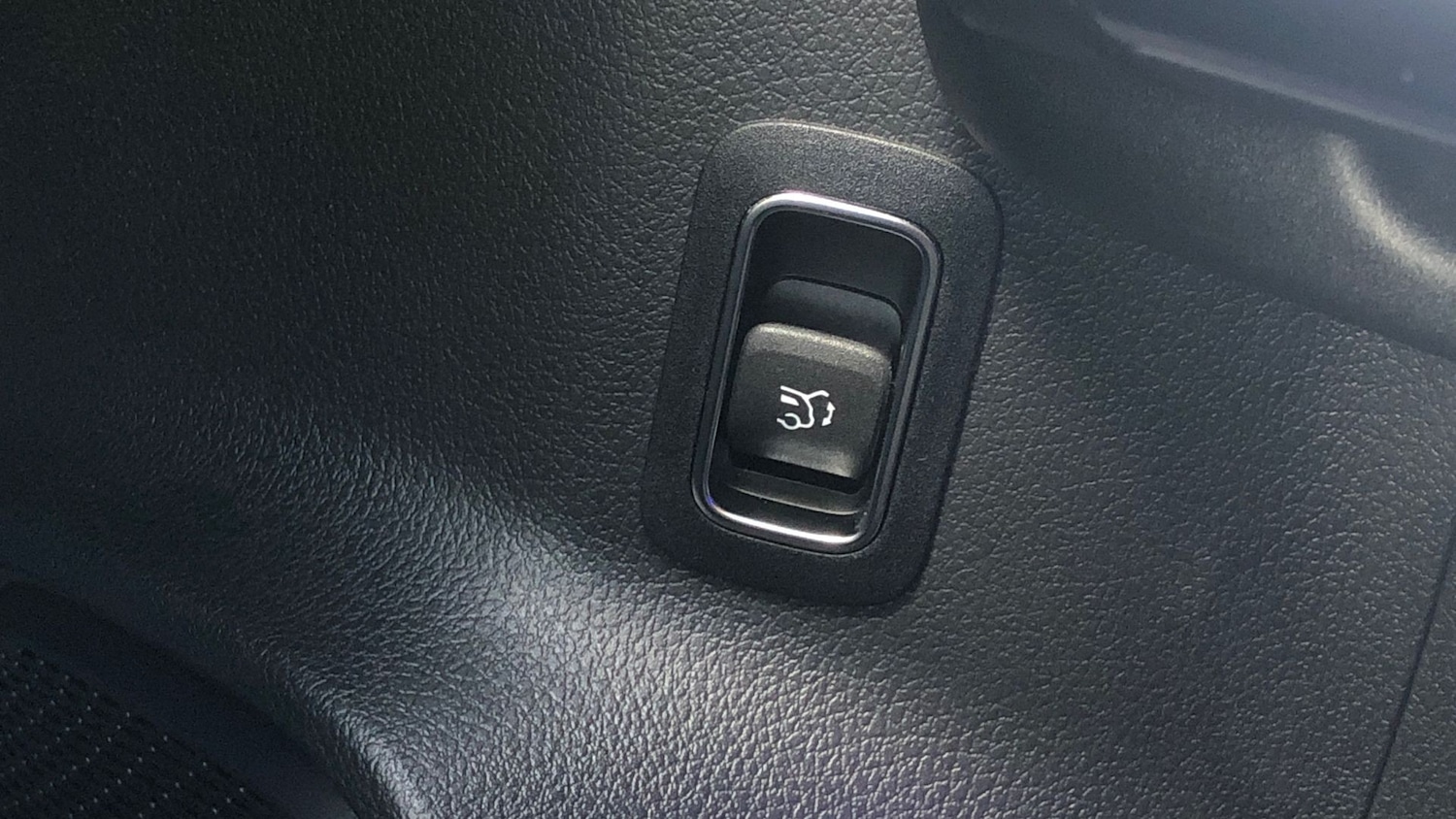 Used Mercedes-Benz EQA 2023 for sale - 76413641: Photo 14