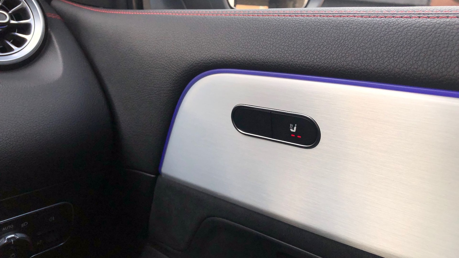 Used Mercedes-Benz EQA 2023 for sale - 76413641: Photo 19