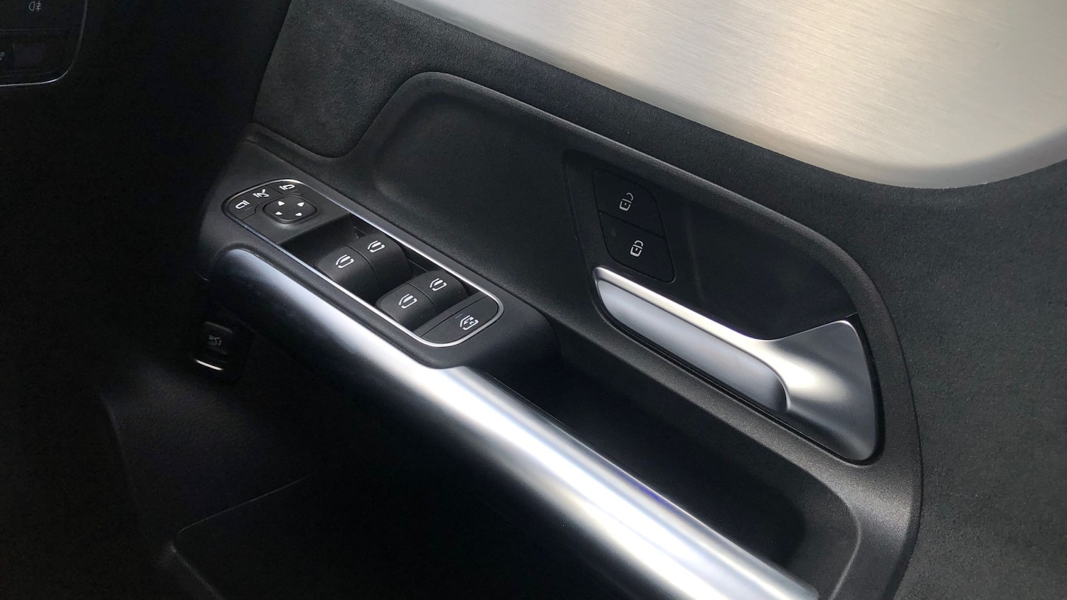 Used Mercedes-Benz EQA 2023 for sale - 76413641: Photo 37