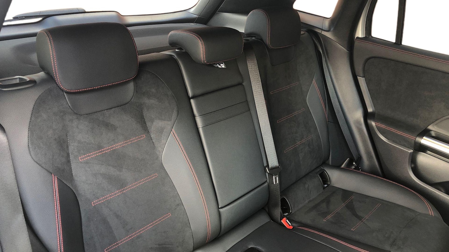 Used Mercedes-Benz EQA 2023 for sale - 76413641: Photo 9