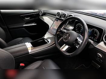 Used Mercedes-Benz GLC 2023 for sale - 76987154: Photo