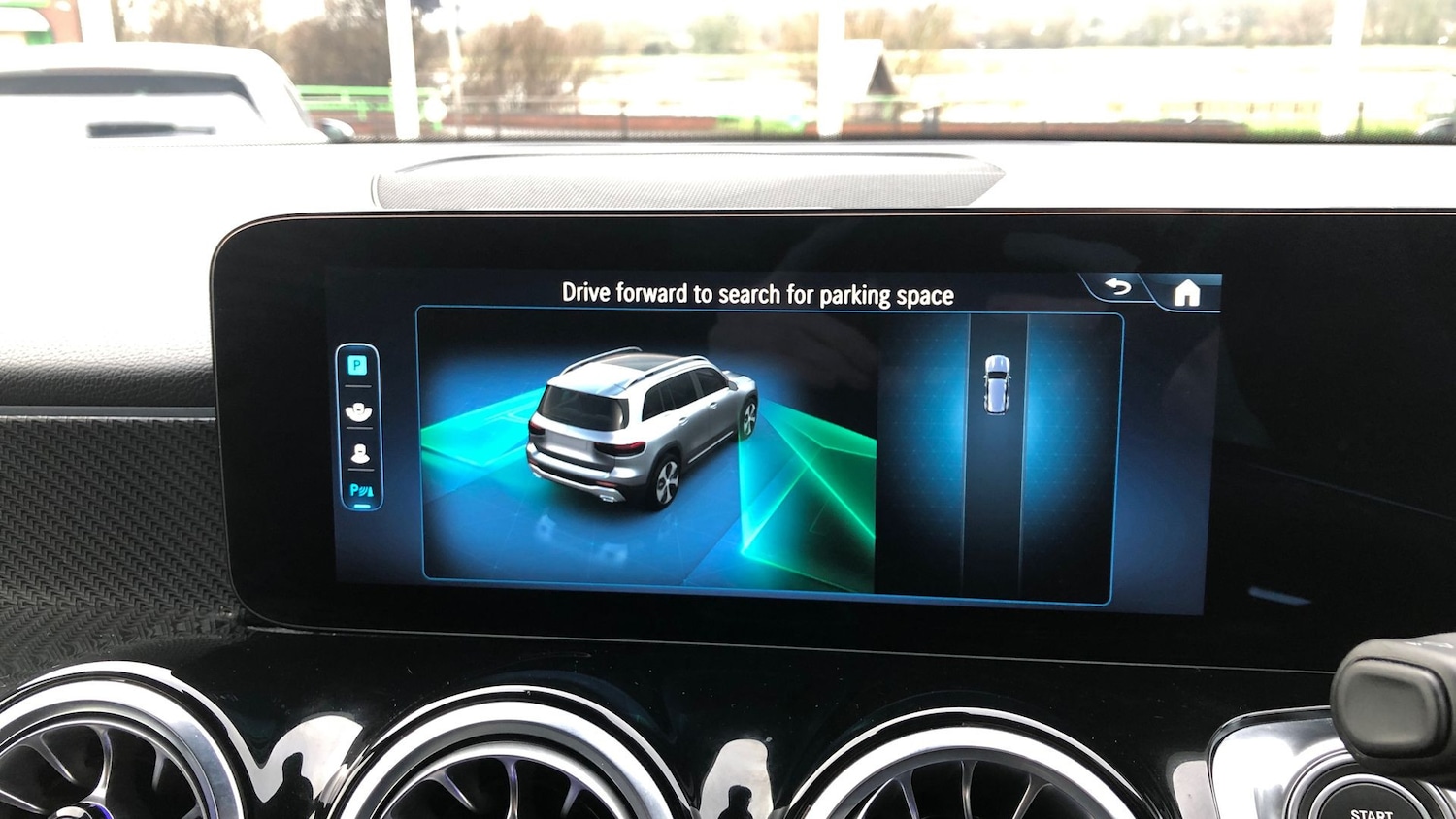 Used Mercedes-Benz GLB 2024 for sale - 77304807: Photo 40