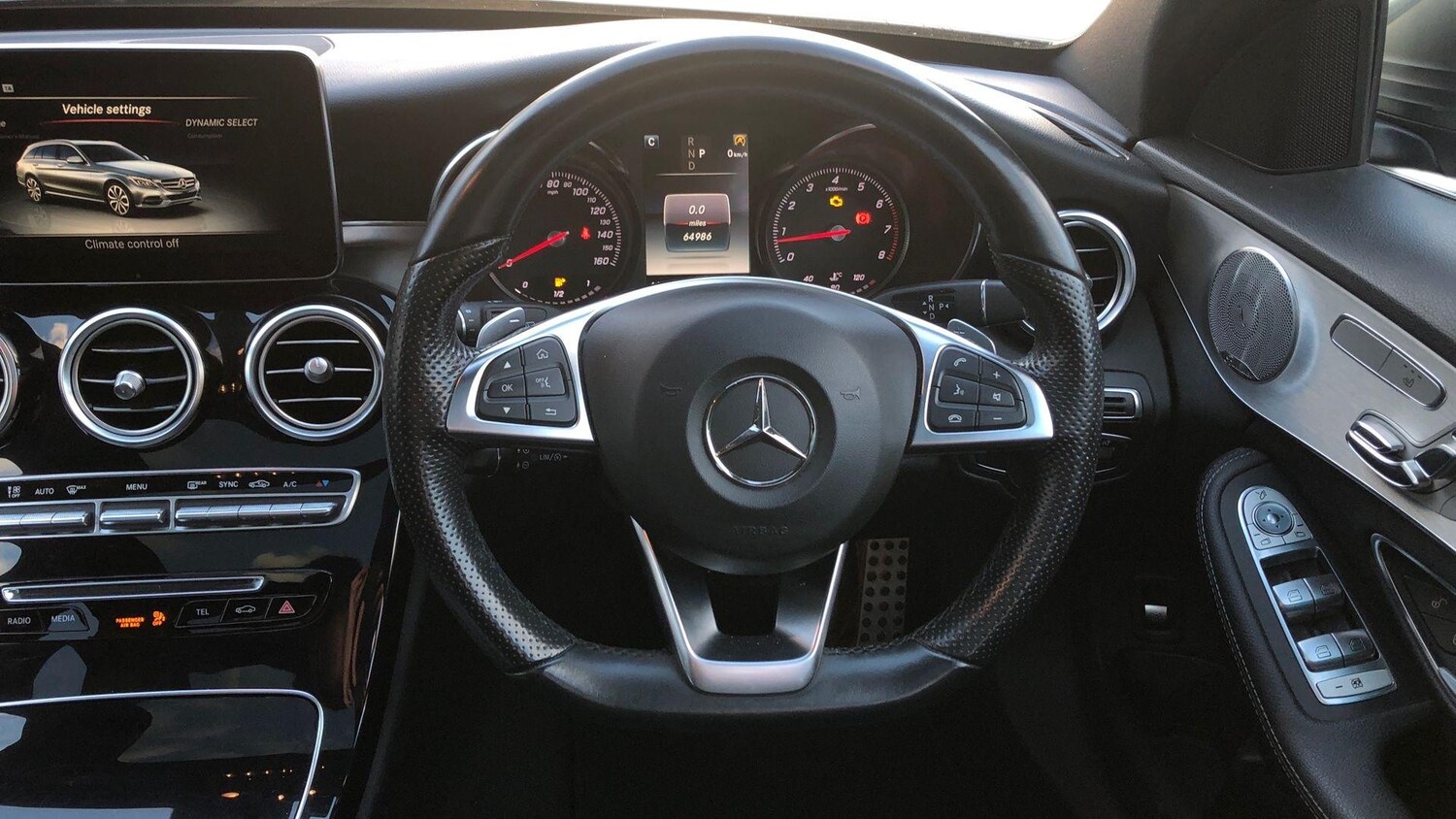 Used Mercedes-Benz C Class 2017 for sale - 76569636: Photo 9