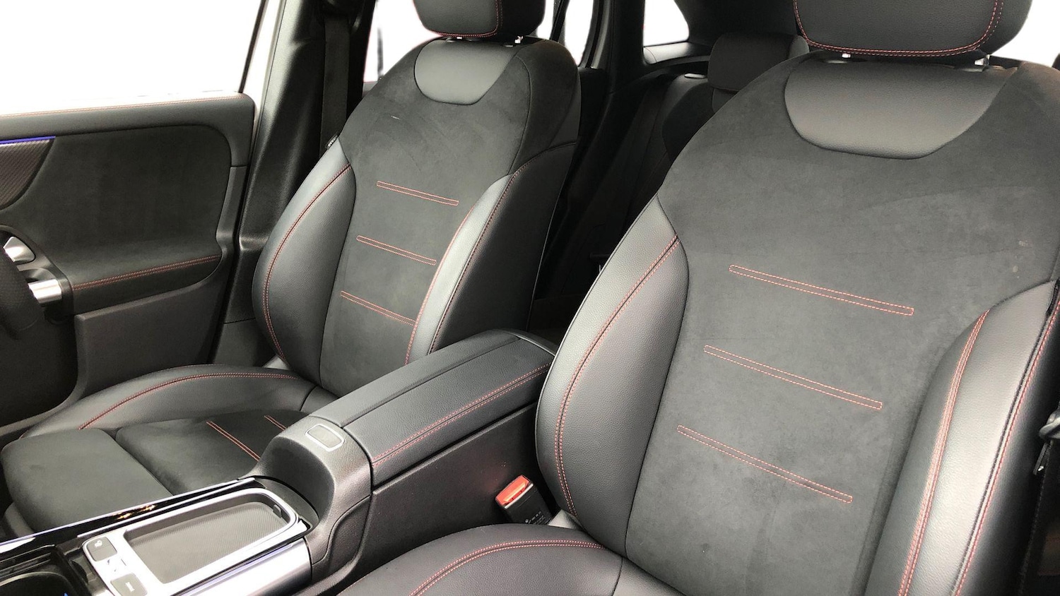 Used Mercedes-Benz GLA 2023 for sale - 77747513: Photo 11