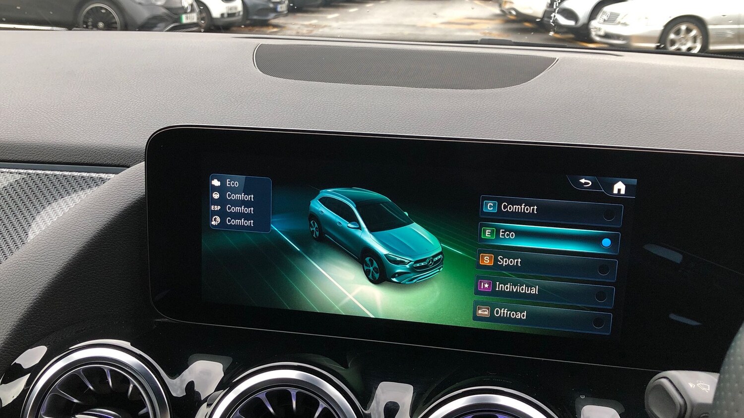 Used Mercedes-Benz GLA 2023 for sale - 77747513: Photo 36