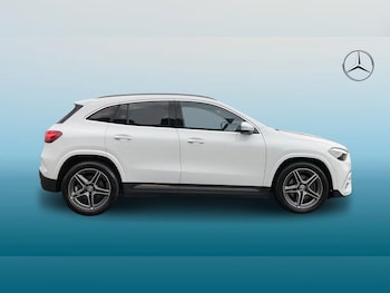 Used Mercedes-Benz GLA 2023 for sale - 77747513: Photo