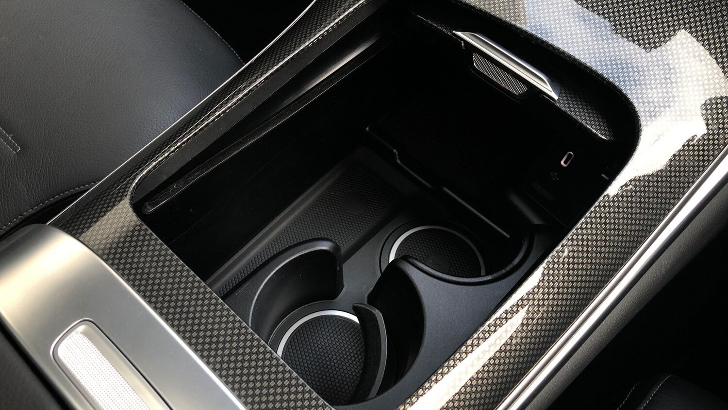 Used Mercedes-Benz GLC 2023 for sale - 76413478: Photo 32