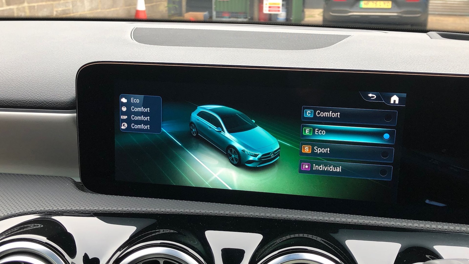 Used Mercedes-Benz A-Class 2024 for sale - 76413549: Photo 34