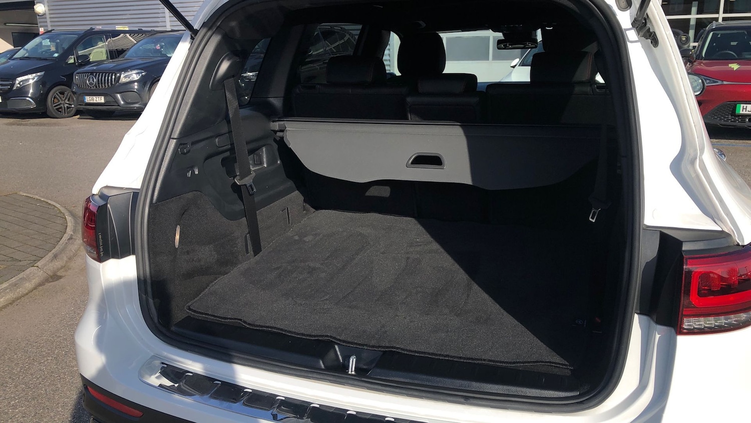 Used Mercedes-Benz GLB 2023 for sale - 77595759: Photo 14