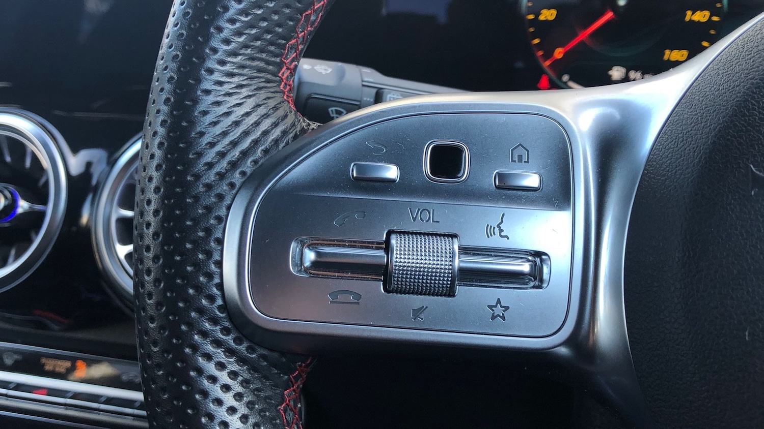 Used Mercedes-Benz GLB 2023 for sale - 77595759: Photo 19