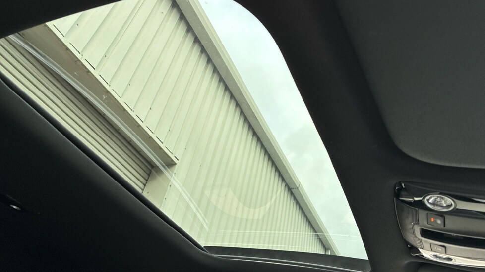 Used Kia EV6 2023 for sale - 76415213: Photo 16