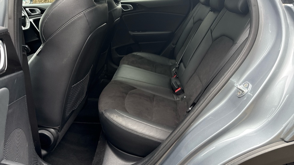 Used Kia XCeed 2023 for sale - 77057849: Photo 10