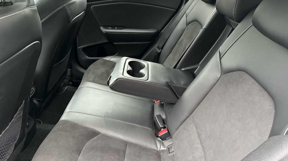 Used Kia XCeed 2023 for sale - 77057849: Photo 12