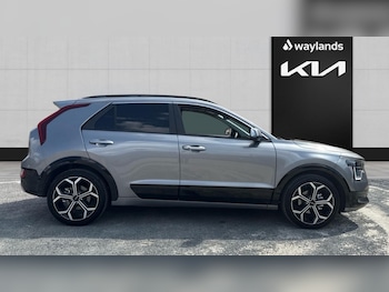 Used Kia Niro 2026 for sale - 79202870: Photo