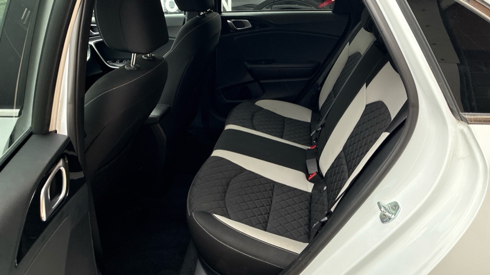 Used Kia Ceed 2021 for sale - 76289988: Photo 10