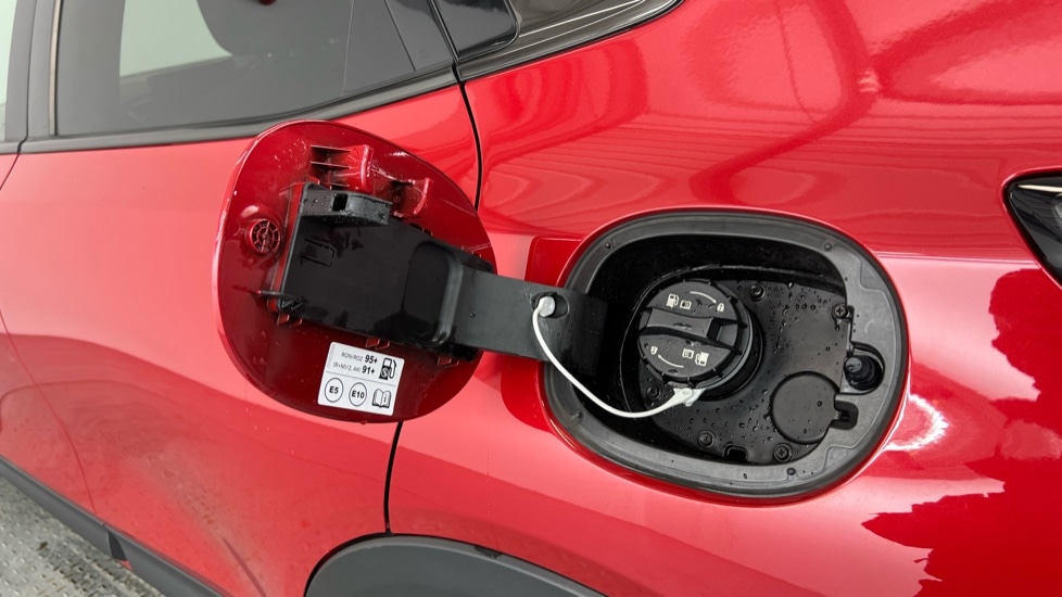 Used Kia XCeed 2025 for sale - 78158630: Photo 17