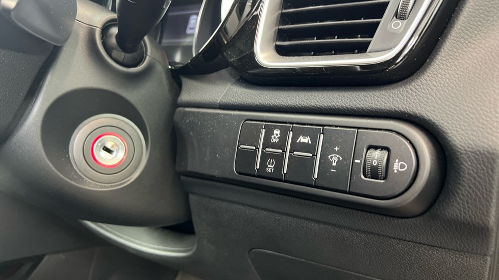 Used Kia XCeed 2025 for sale - 78158630: Photo 22