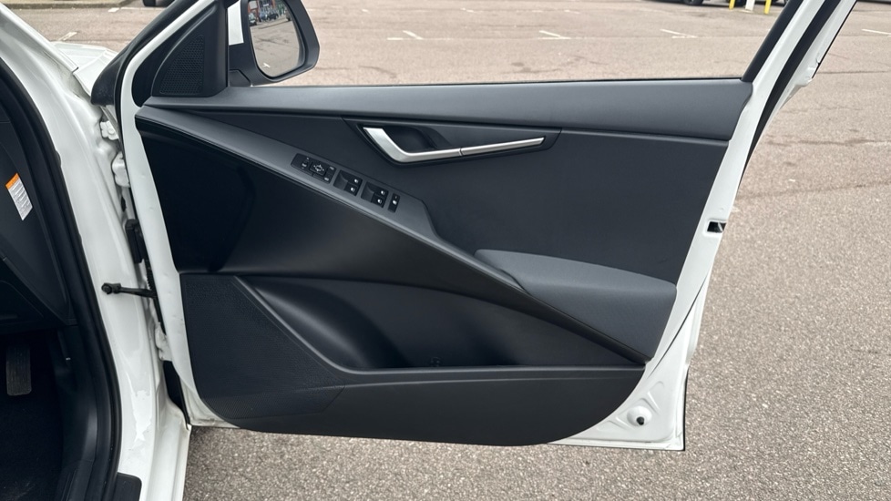 Used Kia Niro 2023 for sale - 78137068: Photo 17