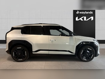 Used Kia EV3 2025 for sale - 77950657: Photo