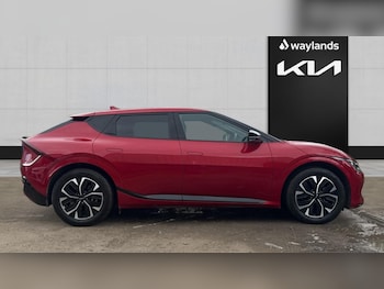Used Kia EV6 2024 for sale - 77988476: Photo