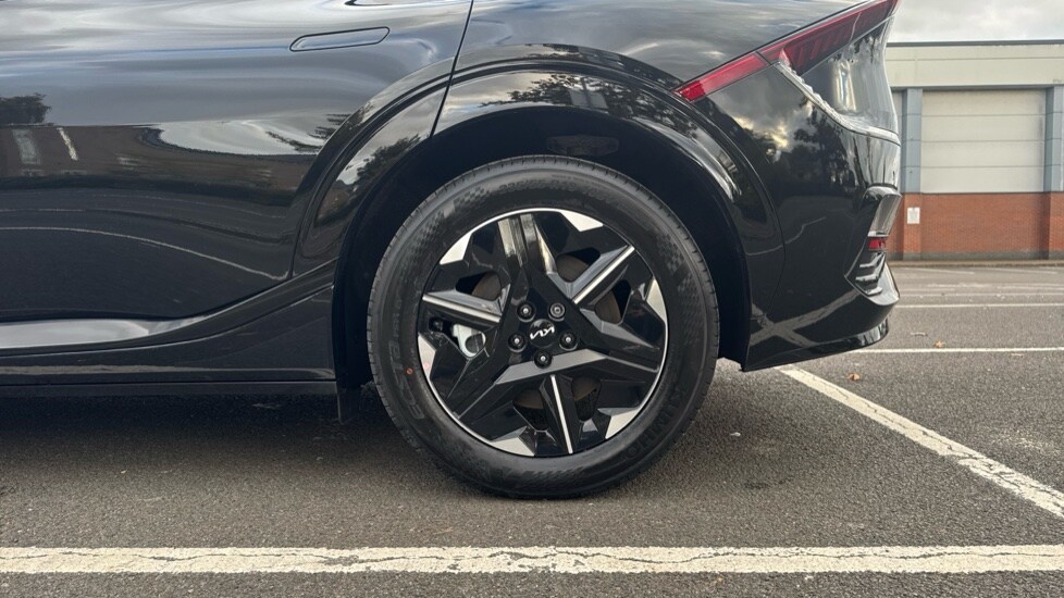 Used Kia EV6 2025 for sale - 76312094: Photo 23