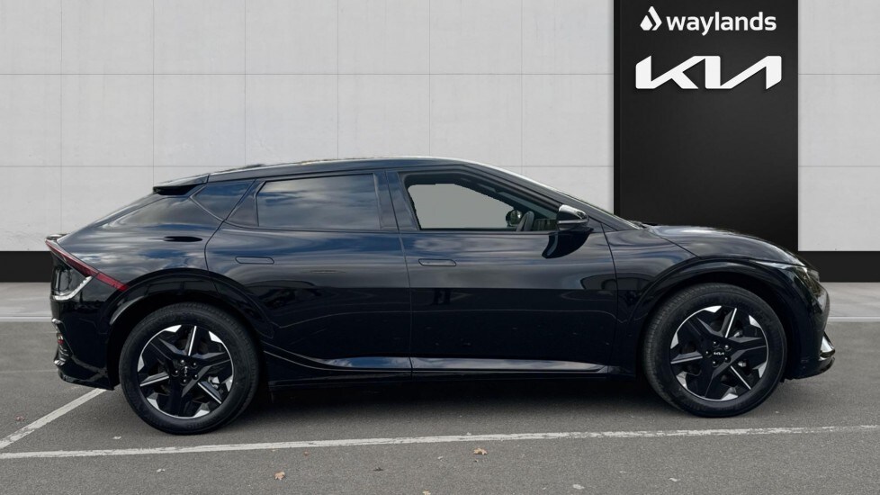 Used Kia EV6 2025 for sale - 76312094: Photo 4