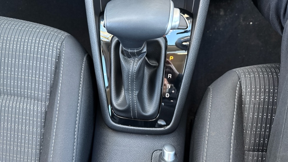 Used Kia Stonic 2025 for sale - 77762710: Photo 27