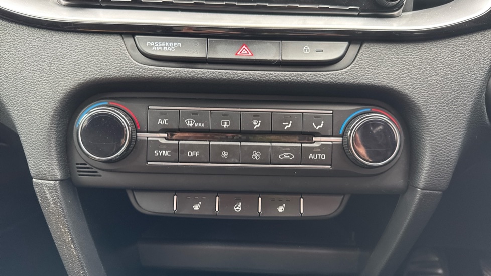 Used Kia XCeed 2022 for sale - 76544601: Photo 30