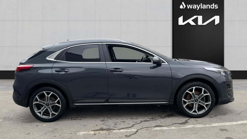 Used Kia XCeed 2022 for sale - 76544601: Photo 4