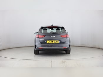 Used Kia Ceed 2024 for sale - 75664909: Photo