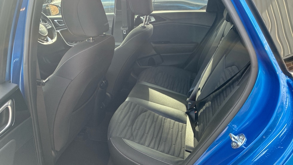 Used Kia Ceed 2025 for sale - 75828981: Photo 10