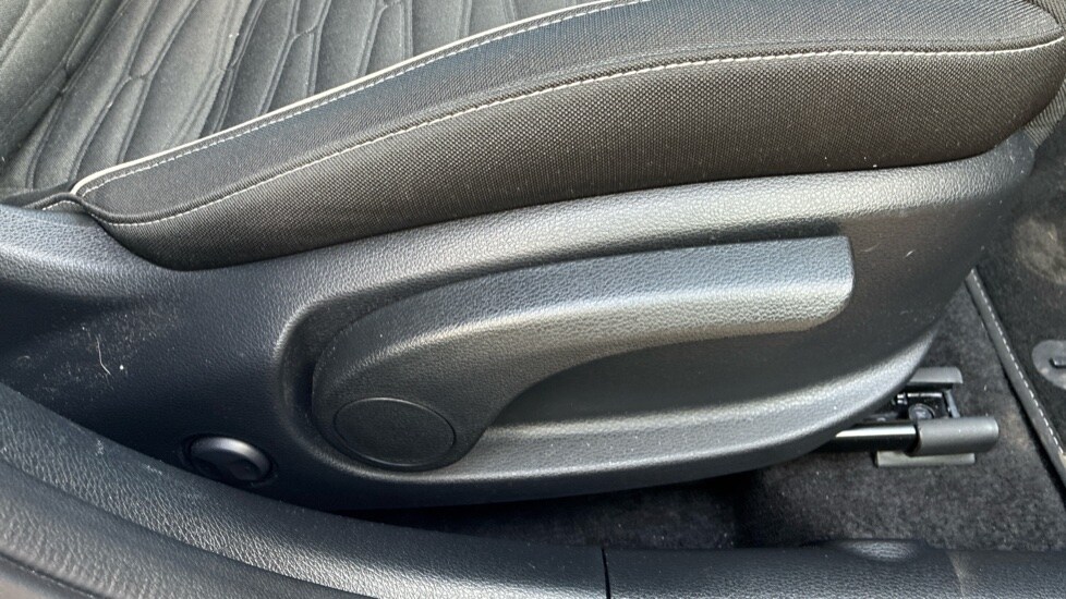 Used Kia Ceed 2025 for sale - 75828981: Photo 21