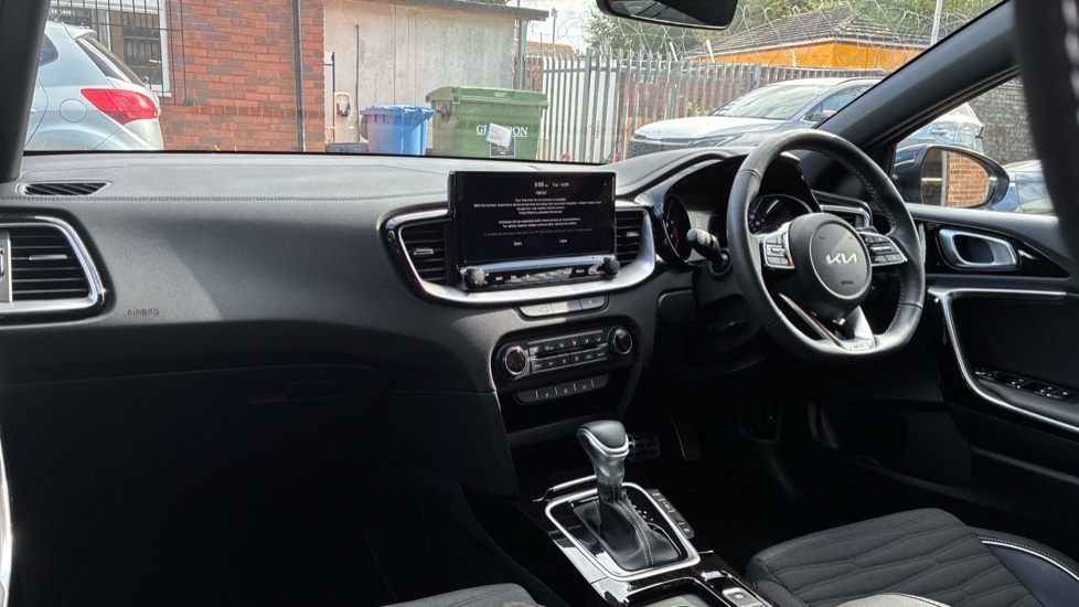 Used Kia Ceed 2025 for sale - 75828981: Photo 3